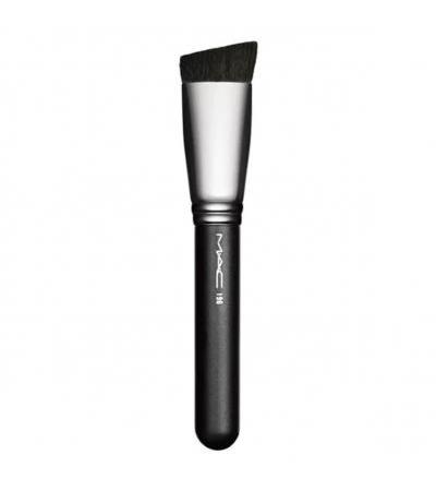M·A·C Tools - Slanted Flat Top Foundation Brush 196